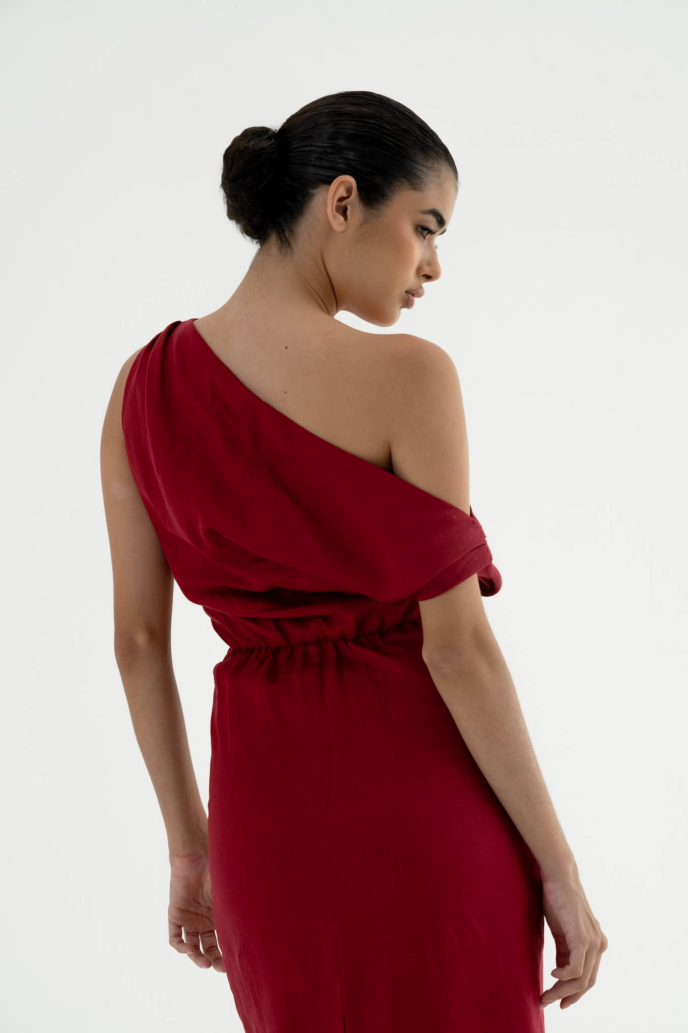 Sariya One-Shoulder Linen Dress