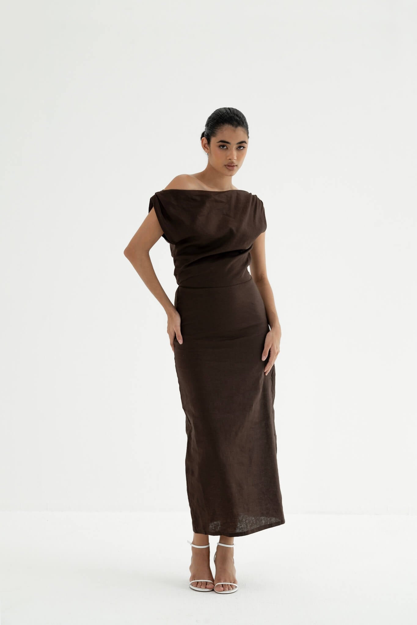 Sariya One-Shoulder Linen Dress
