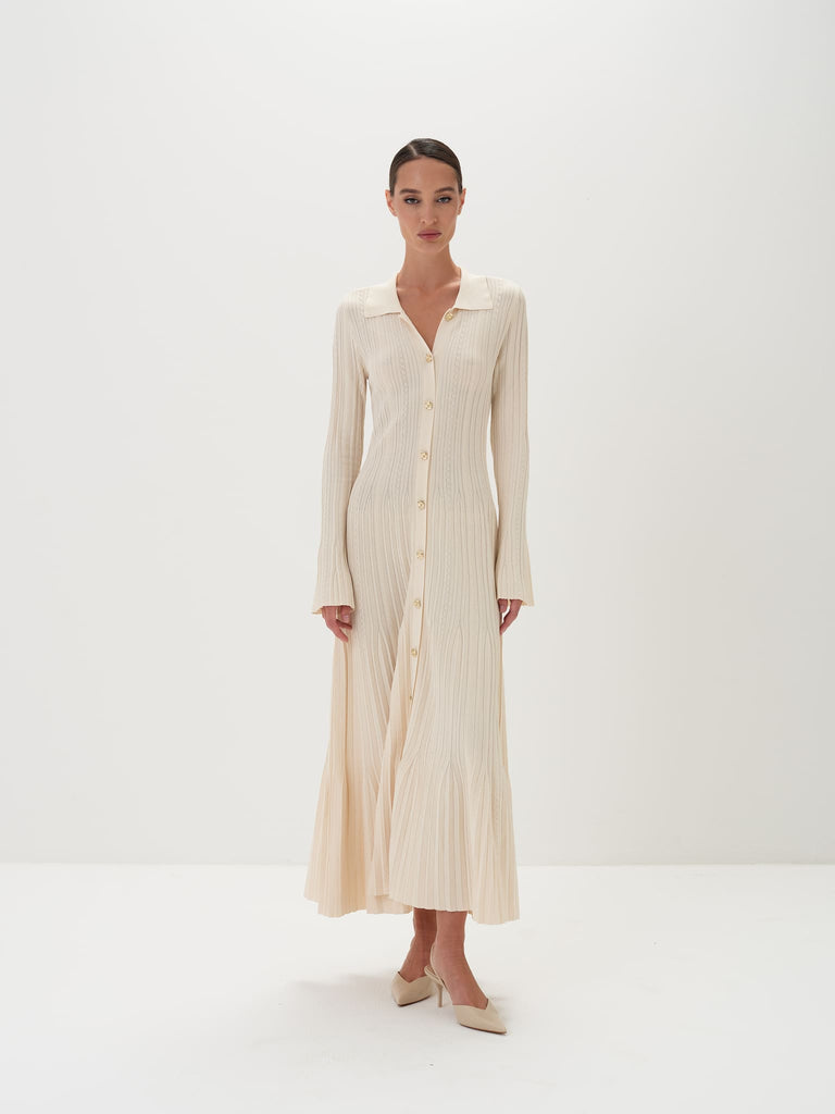 DRESSES – NÓRA