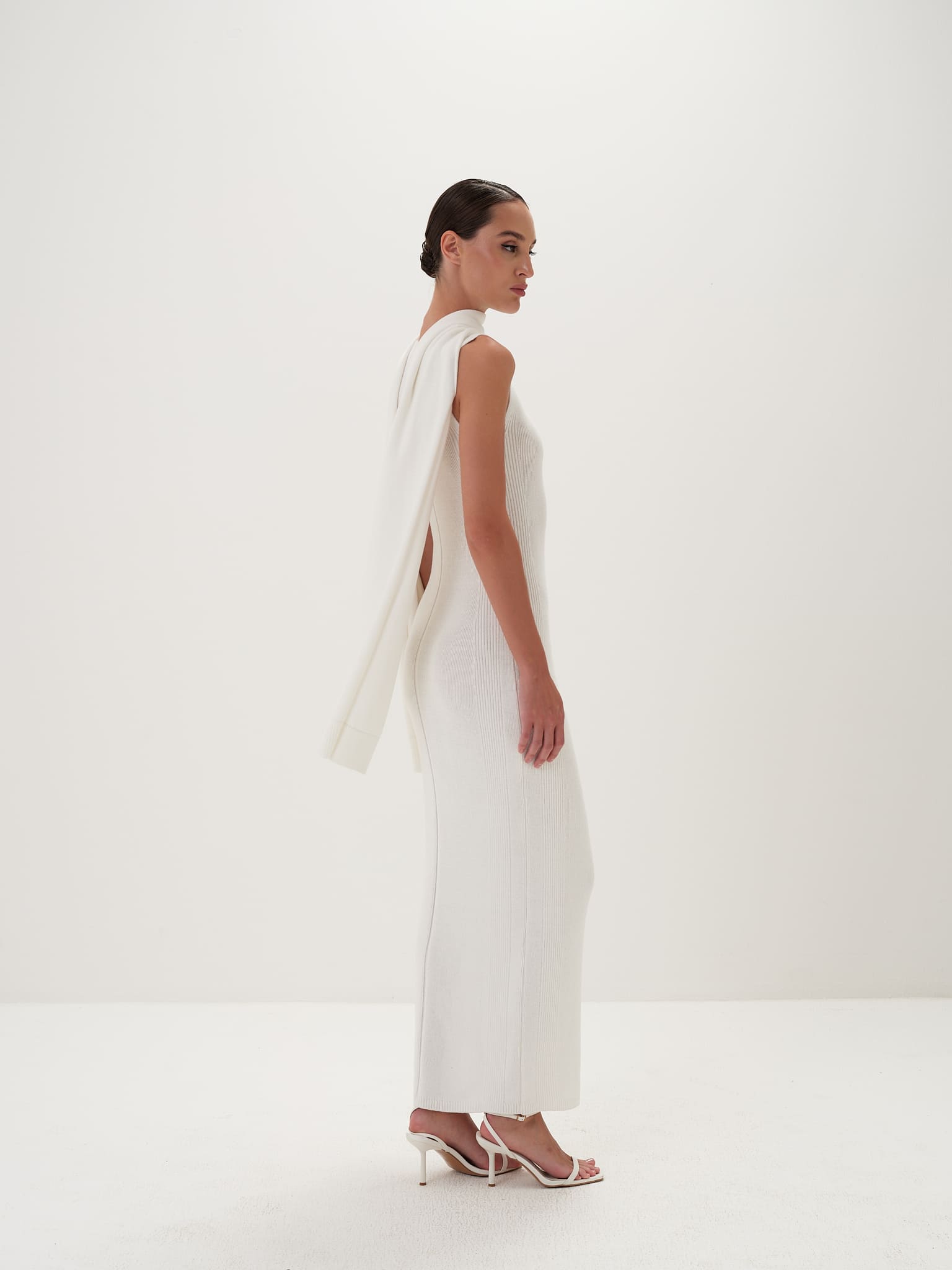Seraphina Elegant Knit Dress - Premium Soft Knit Fabric with Refined Silhouette and Graceful Movement for Polished Everyday Styling - NRA Seraphina Elegant Knit Dress - Premium Soft Knit Fabric with Refined Silhouette and Graceful Movement for Polished Everyday Styling - NRA