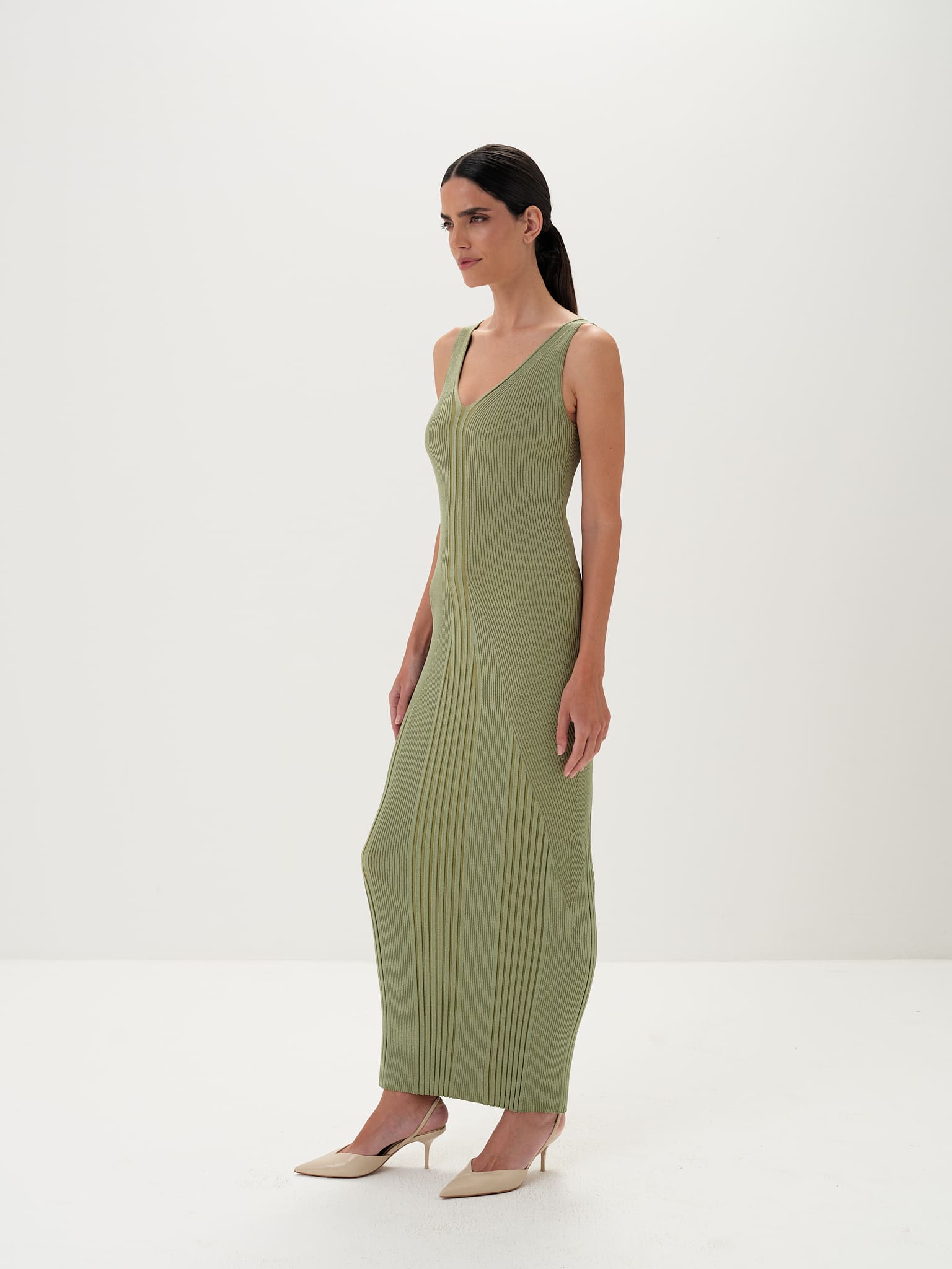 Liana Luxe Knit Set - Premium Material with Clean Lines and Elevated Coordinated Style - NRA Liana Luxe Knit Set - Premium Material with Clean Lines and Elevated Coordinated Style - NRA