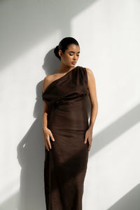 Sariya One-Shoulder Linen Dress