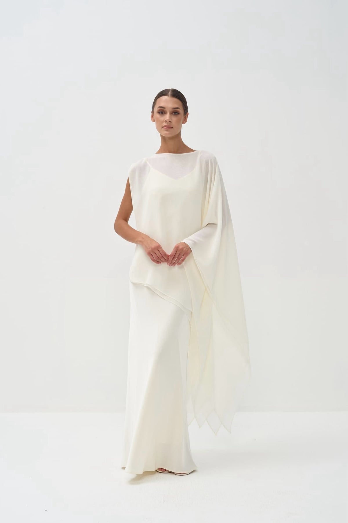 Orla Cape Maxi Dress – NÓRA
